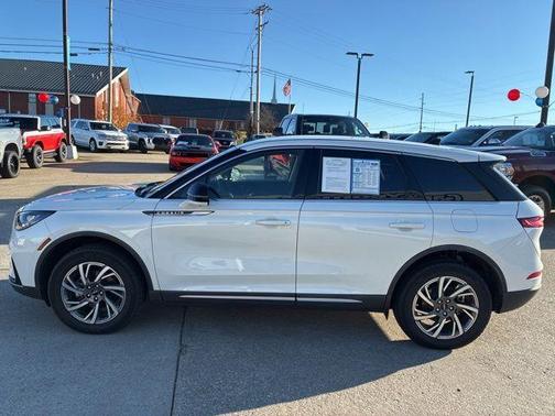 2024 Lincoln Corsair Premiere