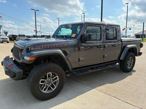 Granite Crystal Clearcoat Metallic 2025 Jeep Gladiator Mojave