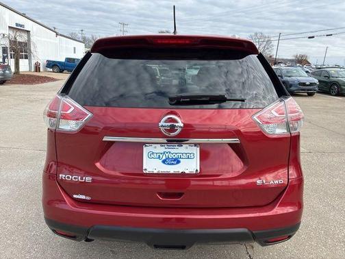 2016 Nissan Rogue SL