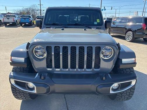 2022 Jeep Gladiator Sport
