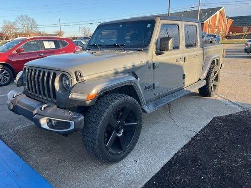 2022 Jeep Gladiator Sport