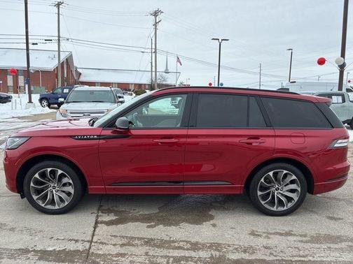 2025 Lincoln Aviator Premiere