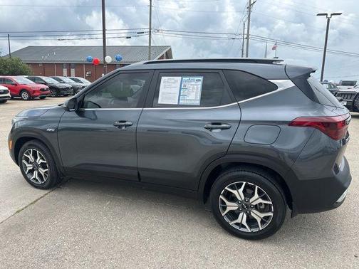 2023 Kia Seltos EX