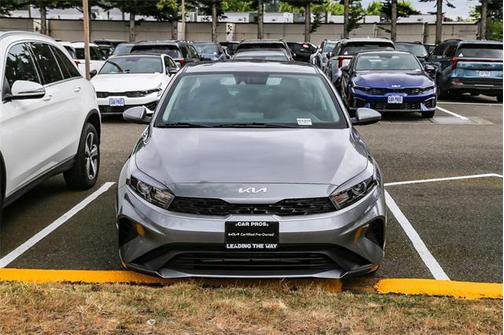 2023 Kia Forte LXS