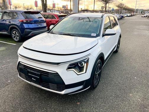 2024 Kia Niro EX