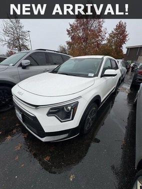 2025 Kia Niro LX
