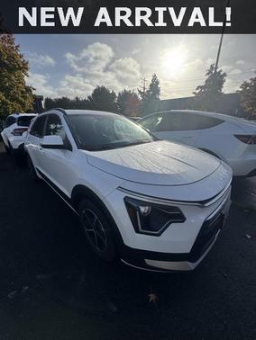 2024 Kia Niro EX