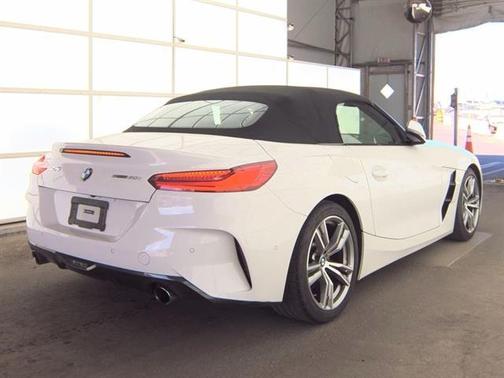 2025 BMW Z4 sDrive30i