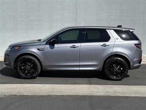 2025 Land Rover Discovery Sport S