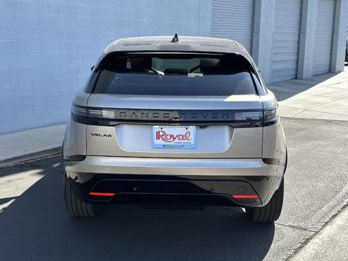 2026 Land Rover Range Rover Velar P400 Dynamic SE