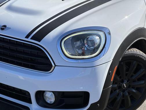 2017 MINI Countryman Cooper