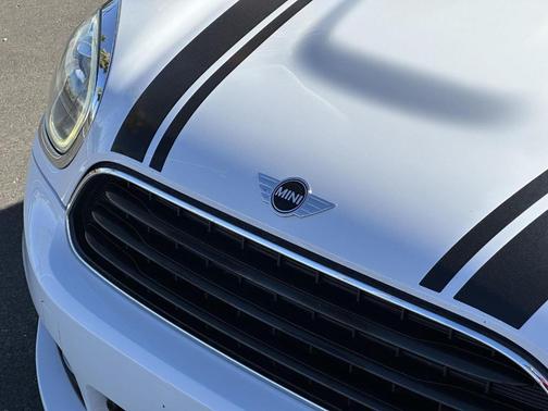 2017 MINI Countryman Cooper