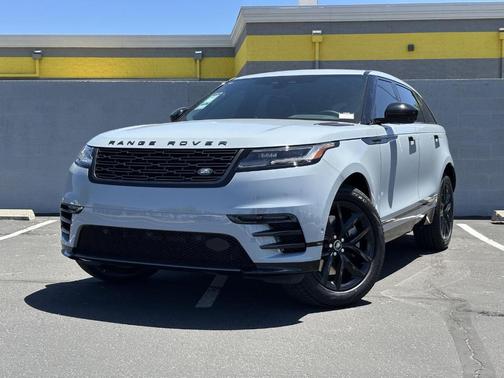 2026 Land Rover Range Rover Velar Dynamic SE