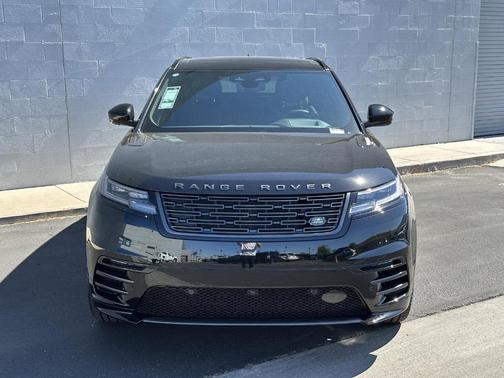 2026 Land Rover Range Rover Velar P250 Dynamic SE