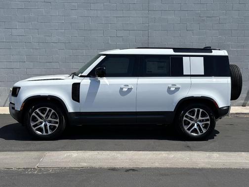 2025 Land Rover Defender P300