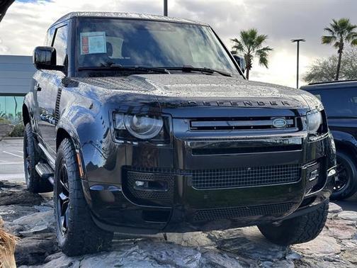 2023 Land Rover Defender 90 V8