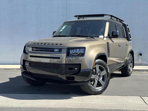 2025 Land Rover Defender P400 X-Dynamic SE