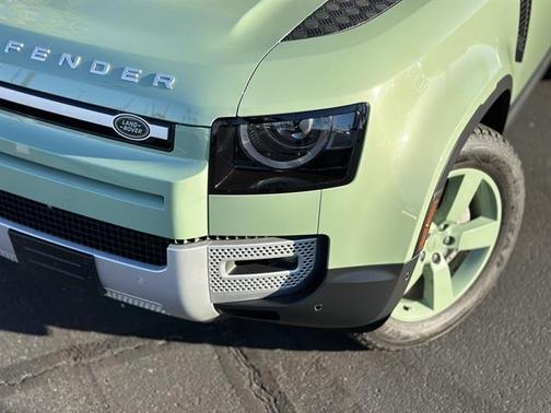 2023 Land Rover Defender 75th Edition