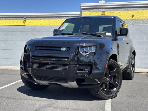 2024 Land Rover Defender P525 V8