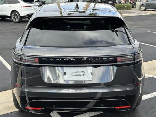 2026 Land Rover Range Rover Velar P250 Dynamic SE