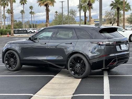 2026 Land Rover Range Rover Velar P250 Dynamic SE