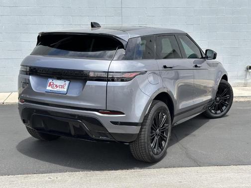 2026 Land Rover Range Rover Evoque Dynamic SE