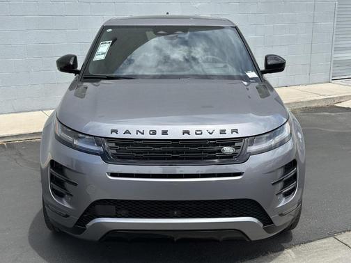 2026 Land Rover Range Rover Evoque Dynamic SE