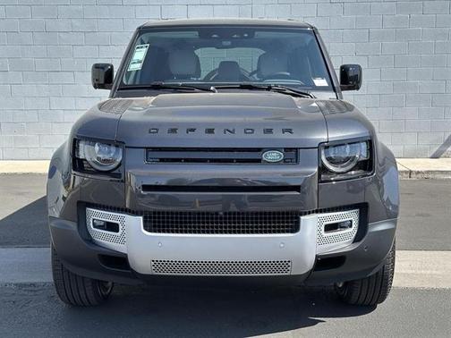 2025 Land Rover Defender P400 S