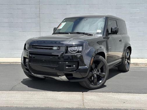 2024 Land Rover Defender P525 V8