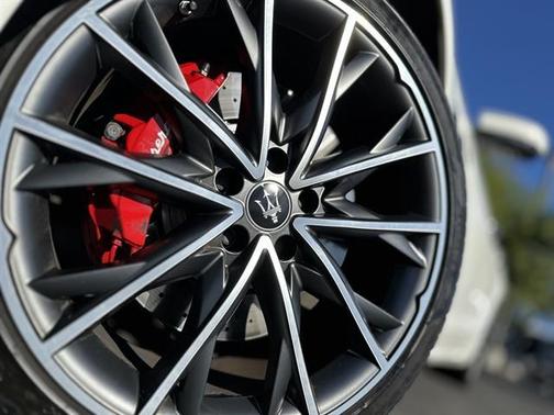 2021 Maserati Ghibli S GranLusso