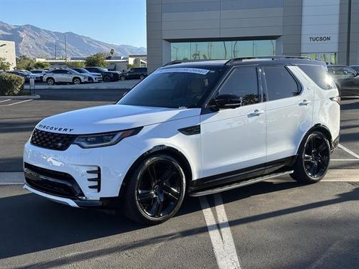 2025 Land Rover Discovery P360 Dynamic SE