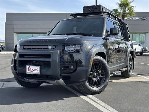 2023 Land Rover Defender SE