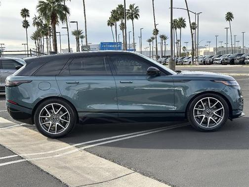 Giola Green 2026 Land Rover Range Rover Velar P250 Dynamic SE