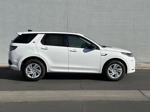 2024 Land Rover Discovery Sport Core S
