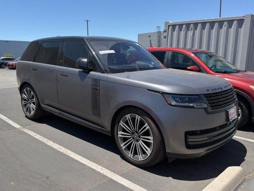 Santorini Black 2023 Land Rover Range Rover P530 SE