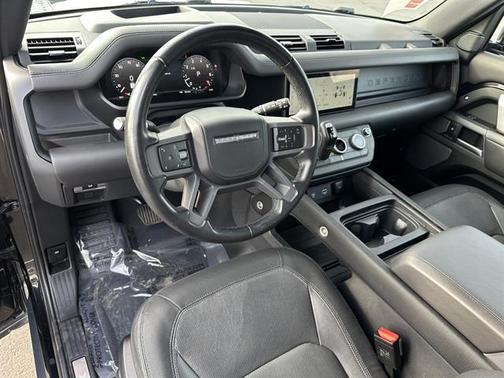 2023 Land Rover Defender 90 X-Dynamic SE