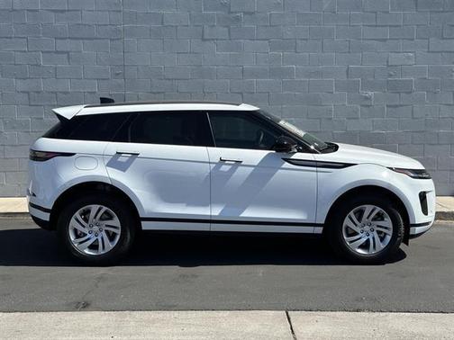 2025 Land Rover Range Rover Evoque Core S