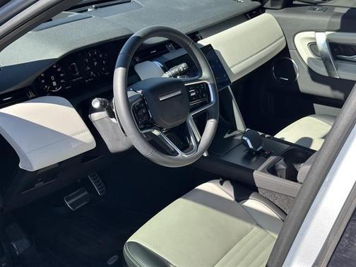 2024 Land Rover Discovery Sport Dynamic SE