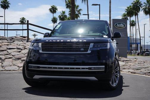 Santorini Black 2026 Land Rover Range Rover P530 SE