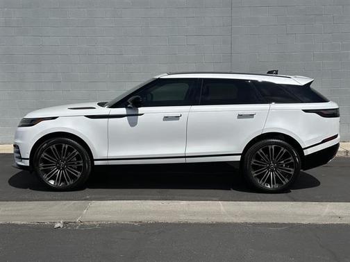 2026 Land Rover Range Rover Velar P400 Dynamic SE