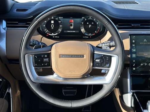 2026 Land Rover Range Rover P530 SE 7 Seat