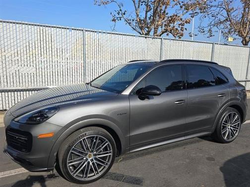 2021 Porsche Cayenne Turbo S