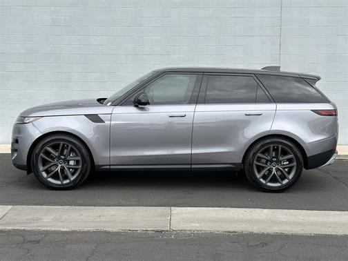 2025 Land Rover Range Rover Sport P360 SE