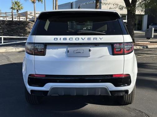 2024 Land Rover Discovery Sport Core S