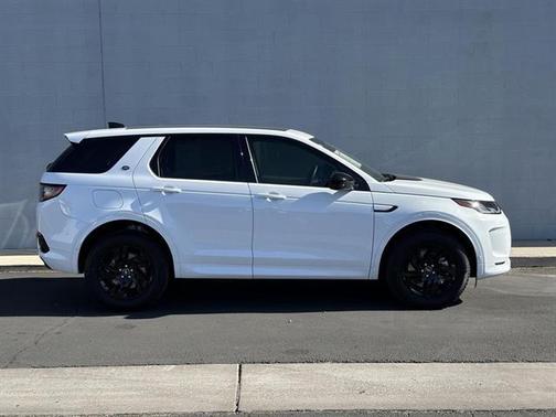 2024 Land Rover Discovery Sport Core S