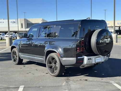 2024 Land Rover Defender 130 P400 S