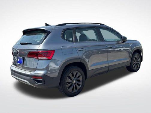 Platinum Gray Metallic 2024 Volkswagen Taos 1.5T S
