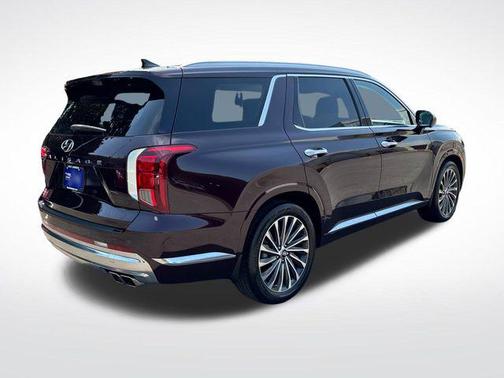 Sierra Burgundy 2023 Hyundai PALISADE Calligraphy