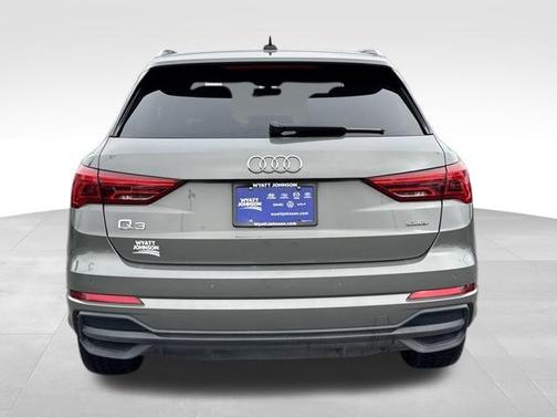 2023 Audi Q3 Premium 45 TFSI S line quattro Tiptronic