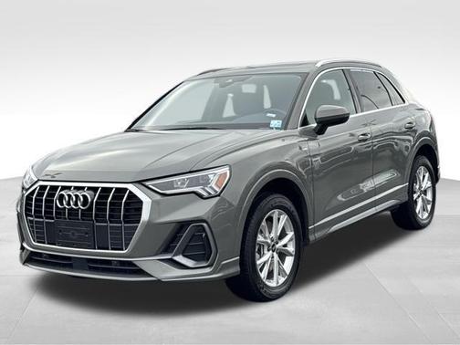 2023 Audi Q3 Premium 45 TFSI S line quattro Tiptronic